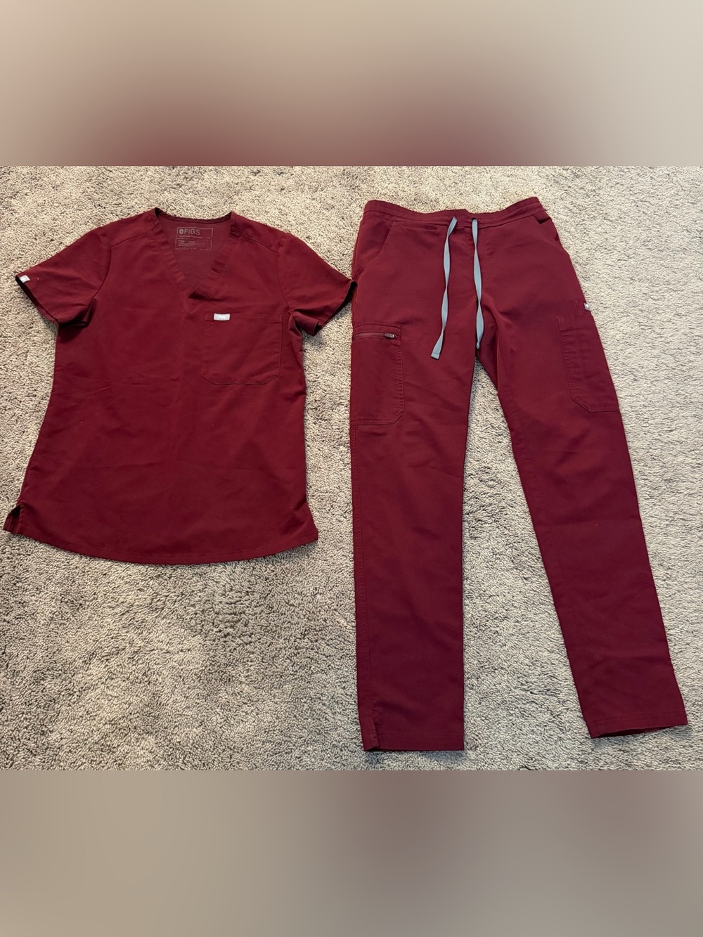 Figs Women’s Burgundy Scrub Set